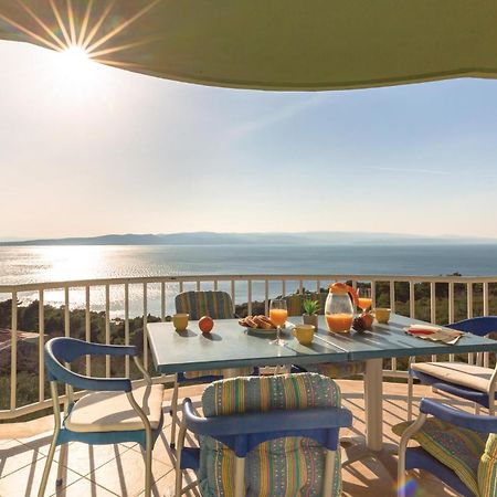 Stunning Apartment In Brela With Wifi Bagian luar foto